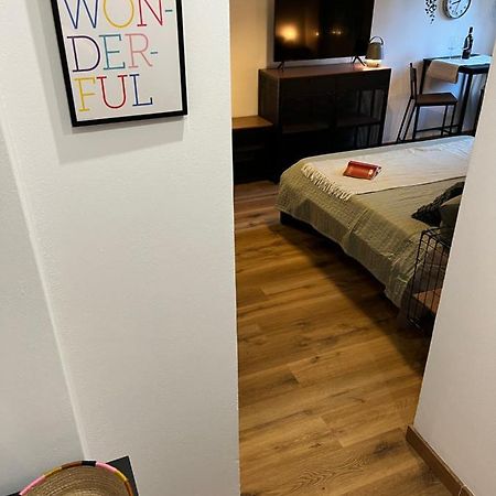 Stylish Apartment 3 Km Away From Duomo - Netflix, Wi-Fi, All Comforts Included Milano Exteriör bild