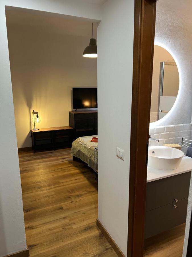 Stylish Apartment 3 Km Away From Duomo - Netflix, Wi-Fi, All Comforts Included Milano Exteriör bild