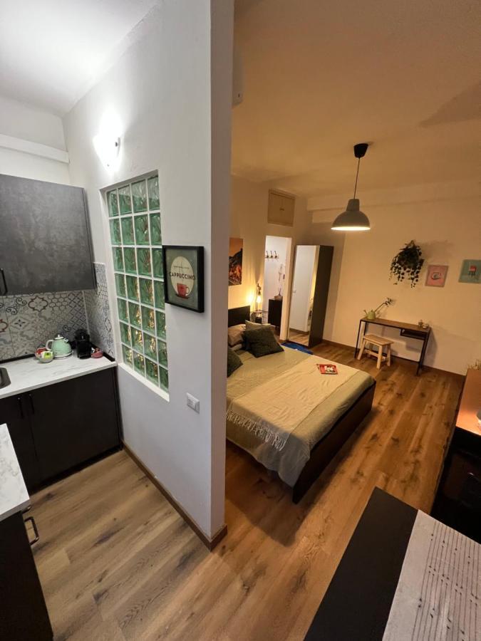 Stylish Apartment 3 Km Away From Duomo - Netflix, Wi-Fi, All Comforts Included Milano Exteriör bild